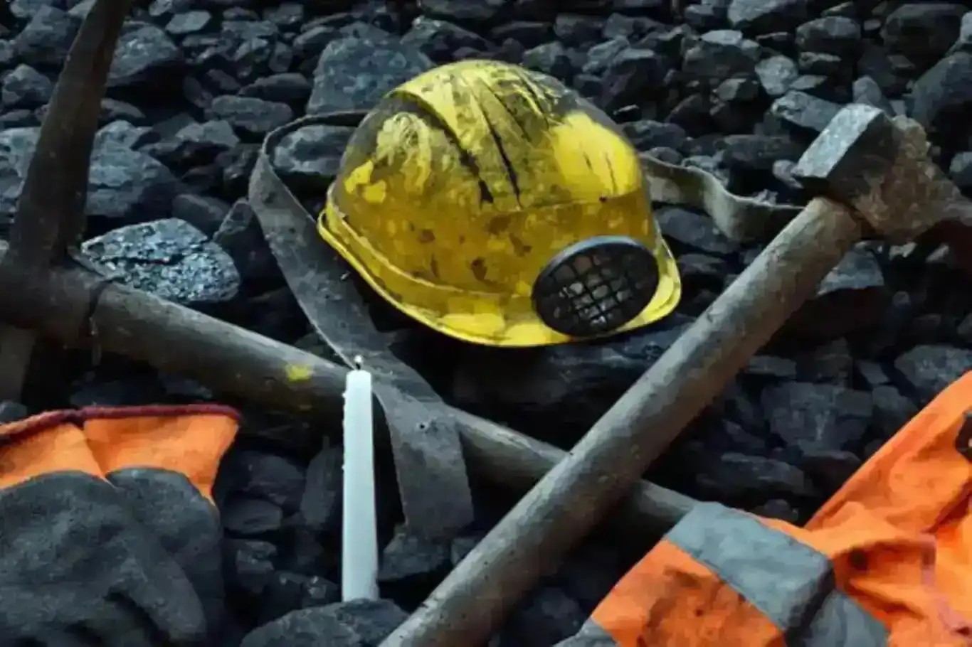 Two workers rescued after mine collapse in Türkiye’s Soma