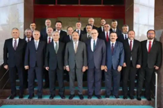 Diyanet İşleri Başkanı Arpaguş, yeni atanan il müftülerini kabul etti