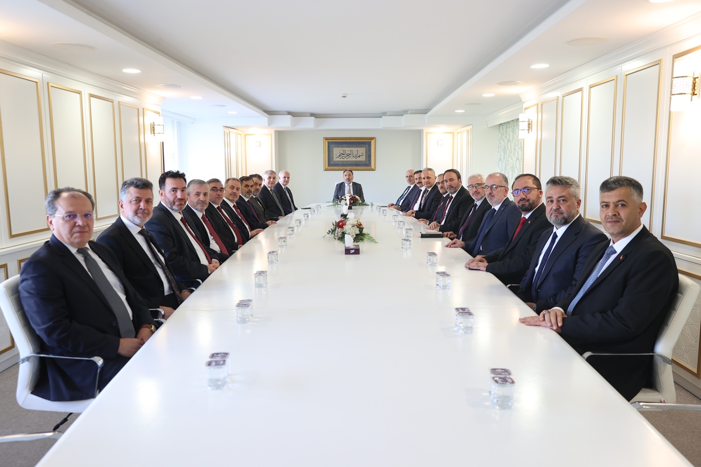 Diyanet İşleri Başkanı Arpaguş, yeni atanan il müftülerini kabul etti