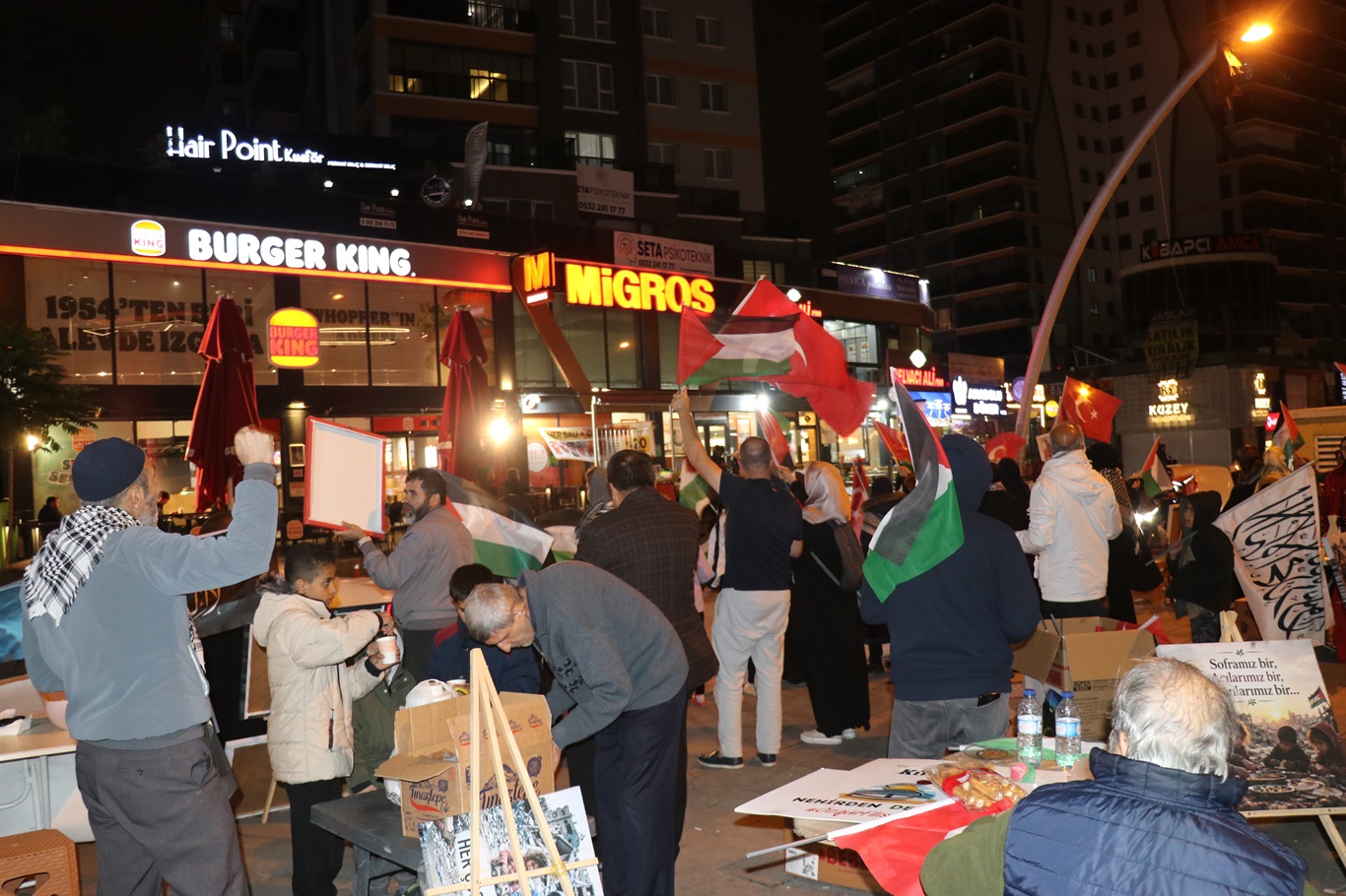 'Boykot Karavanı' ile Filistin için başlatılan boykot nöbeti 11. gününde devam ediyor