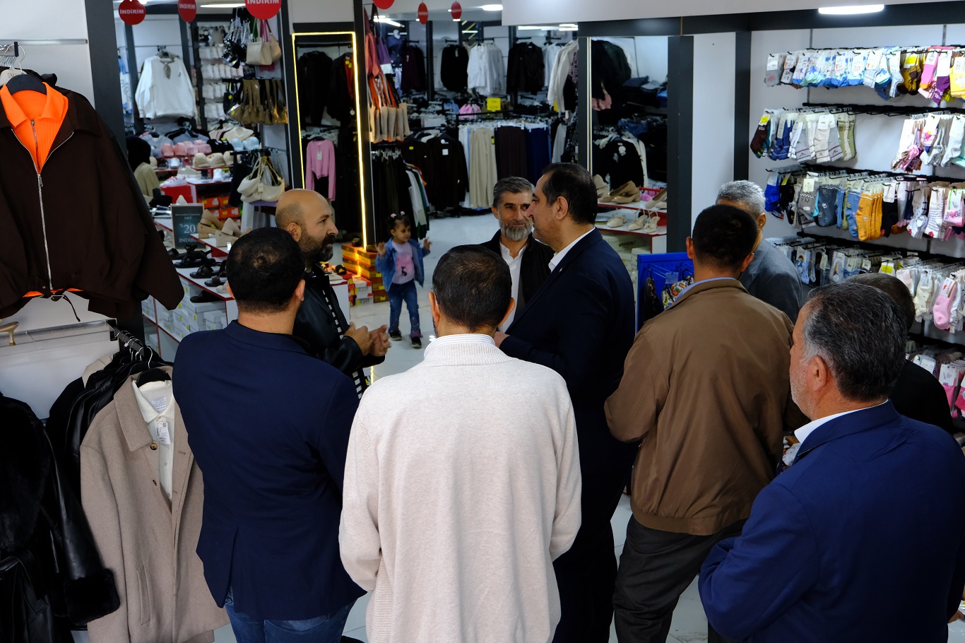 HÜDA PAR Milletvekili Ramanlı Şemdinli esnaf ziyareti