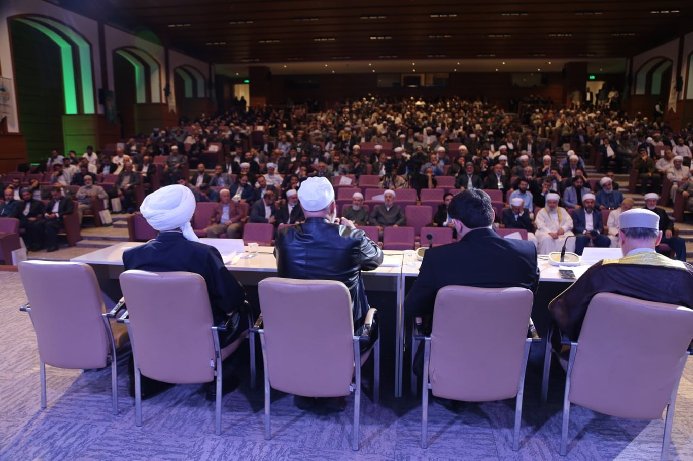 Alimler Buluşması birinci oturum