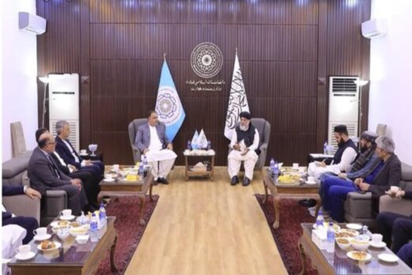 Afghan, Iranian delegations discuss joint investment in mining, manufacturing and e-commerce