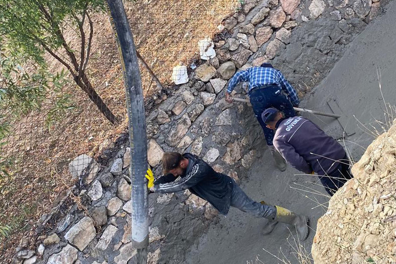 Mesai mefhumu tanımayan HÜDA PAR'lı belediye başkanı, hafta sonu da sahada