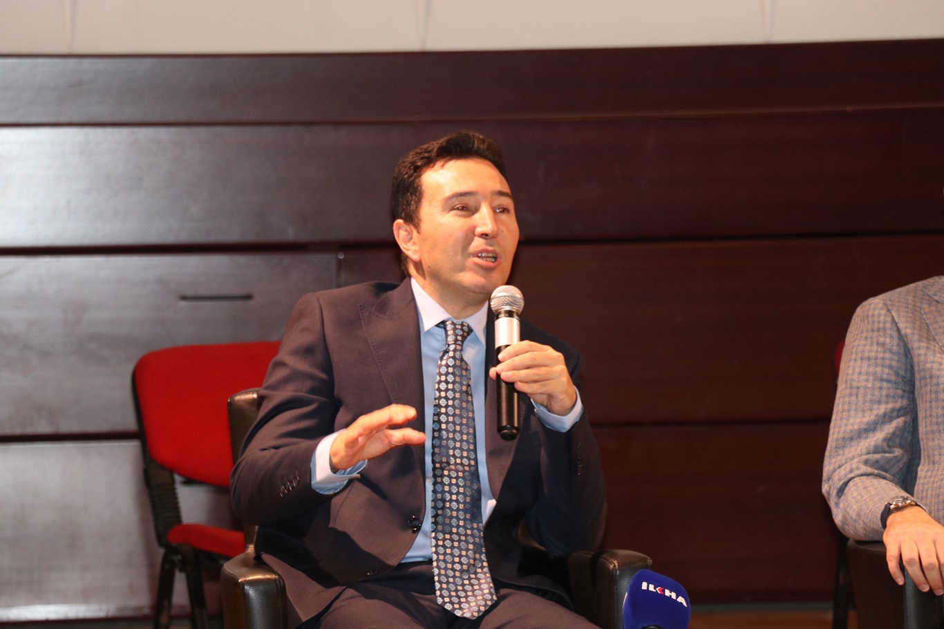 Prof. Dr. Fırat Purtaş  