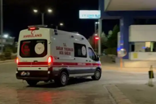 Bingöl'de otomobil bariyere çarptı: 2 ölü, 2 yaralı