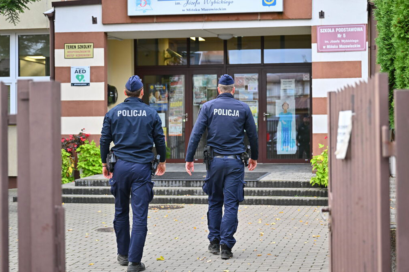 Polonya'da bıçaklama olaylarının ardından okullarda ek güvenlik tedbirleri alındı