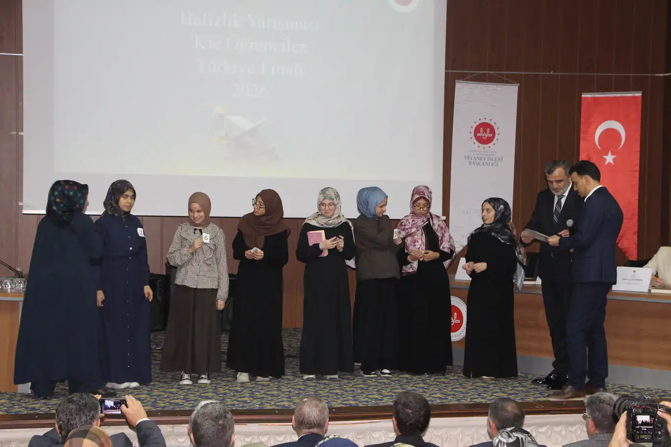 Mardin'de hafızlık yarışmasının Türkiye finali düzenlendi