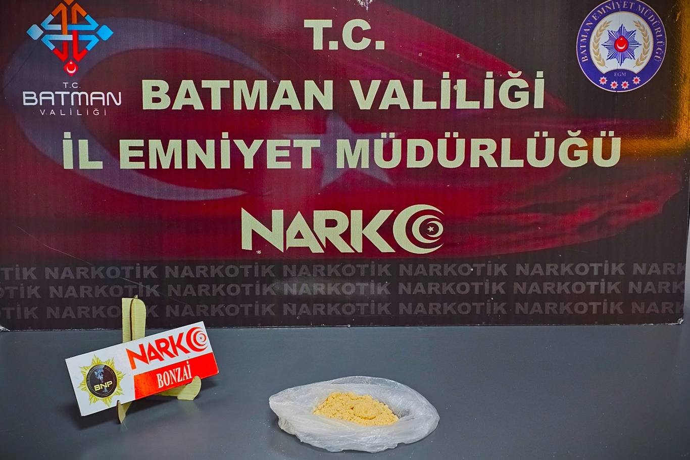 Batman'da uyuşturucu operasyonunda 2 şüpheli tutuklandı