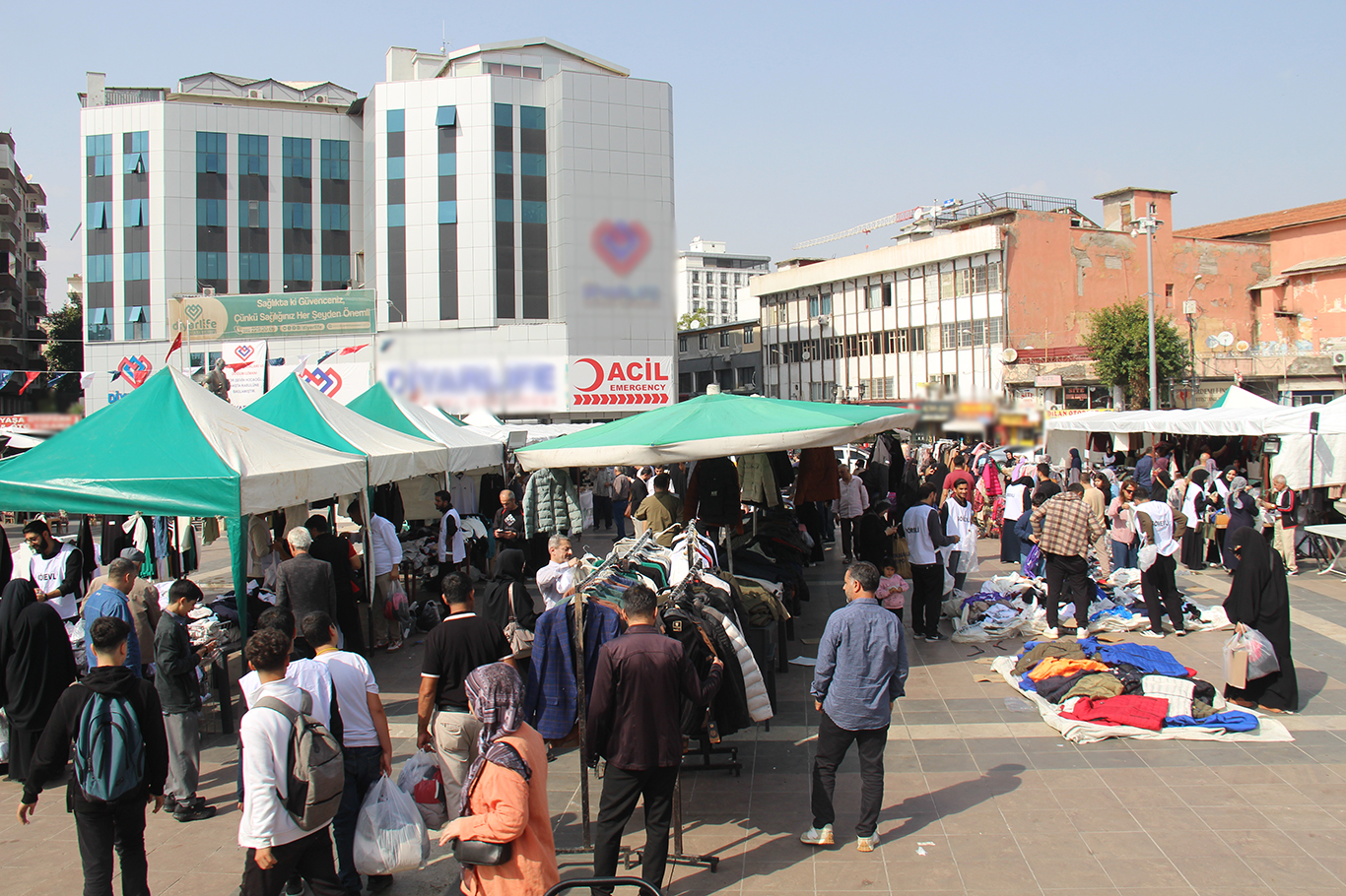 Kermesa Karwana Hêvîyê didome: Qezencên wê ew ê ji mihtacan re were xerckirin
