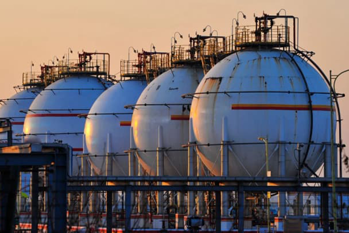 Avrupa'da doğalgaz fiyatları Aralık 2022'den bu yana en yüksek seviyesine ulaştı