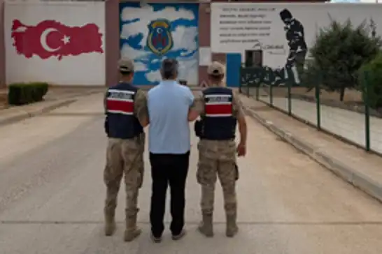 Gaziantep'te FETÖ operasyonu: 2 şüpheli tutuklandı