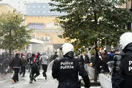 Belçika'da bütçe kesintilerine karşı düzenlenen protestolar büyüyor