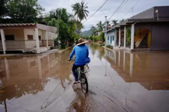 Hurricanes, tropical storms leave six dead in Mexico