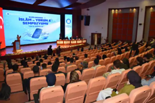 Malatya'da "Din ve Bağımlılık" sempozyumu başladı
