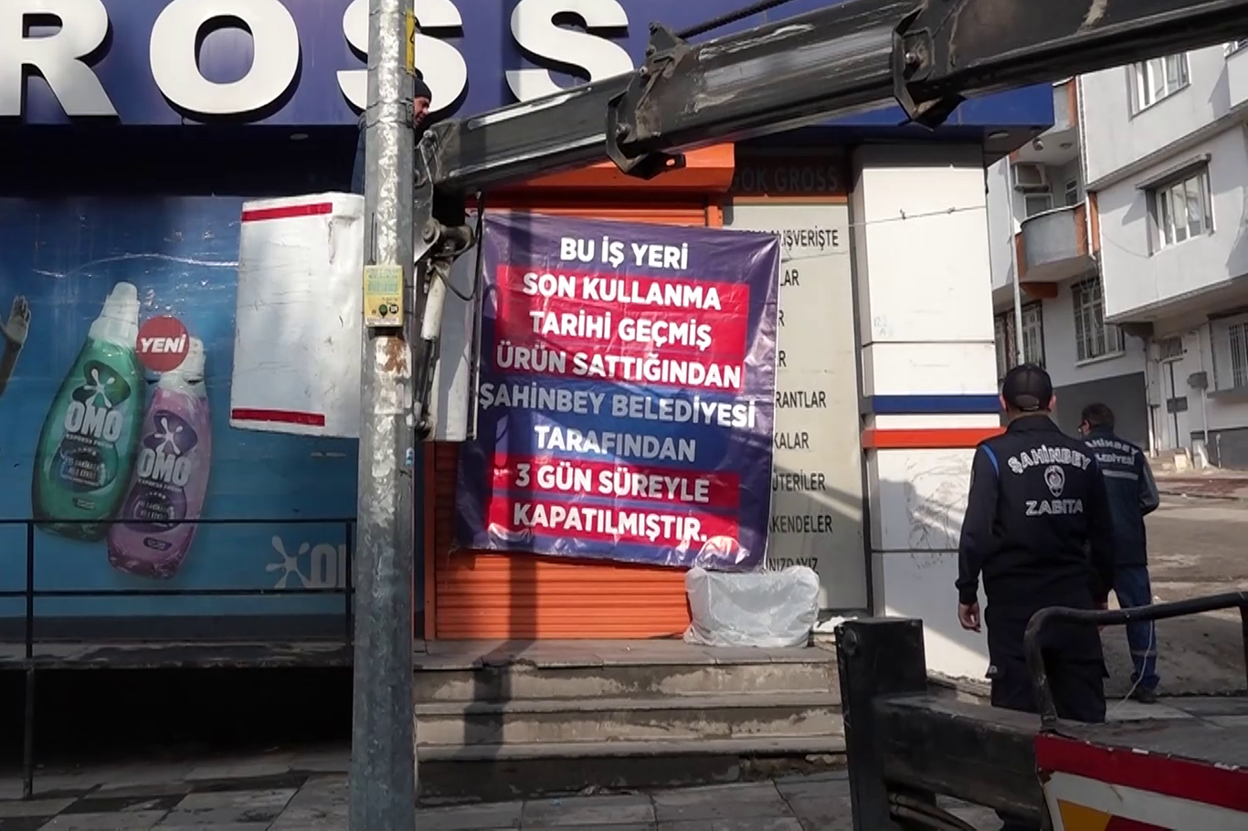 Gaziantep'te son kullanma tarihi geçmiş ürün satan 2 markete kapatma cezası