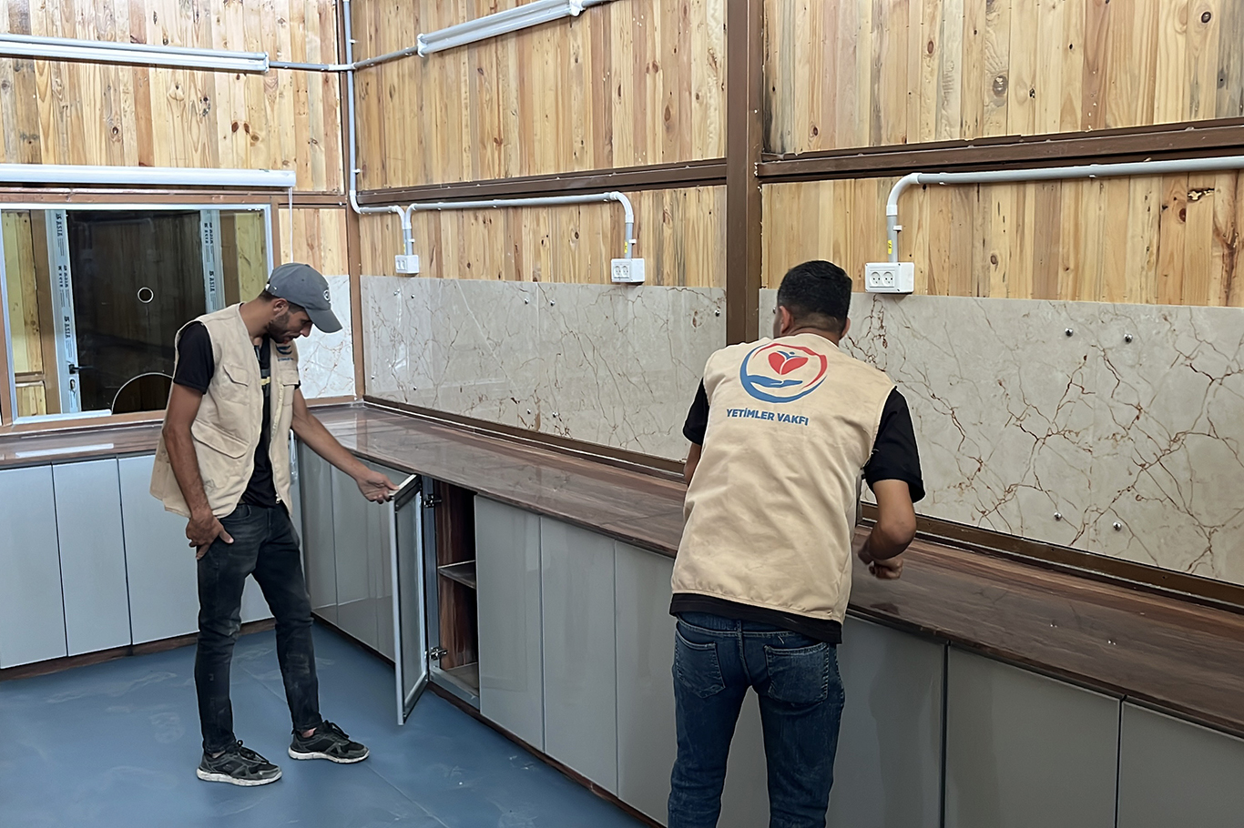 Yetimler Vakfı, Gazze'de Al Cela Sahra Hastanesi için çalışmalarını sürdürüyor