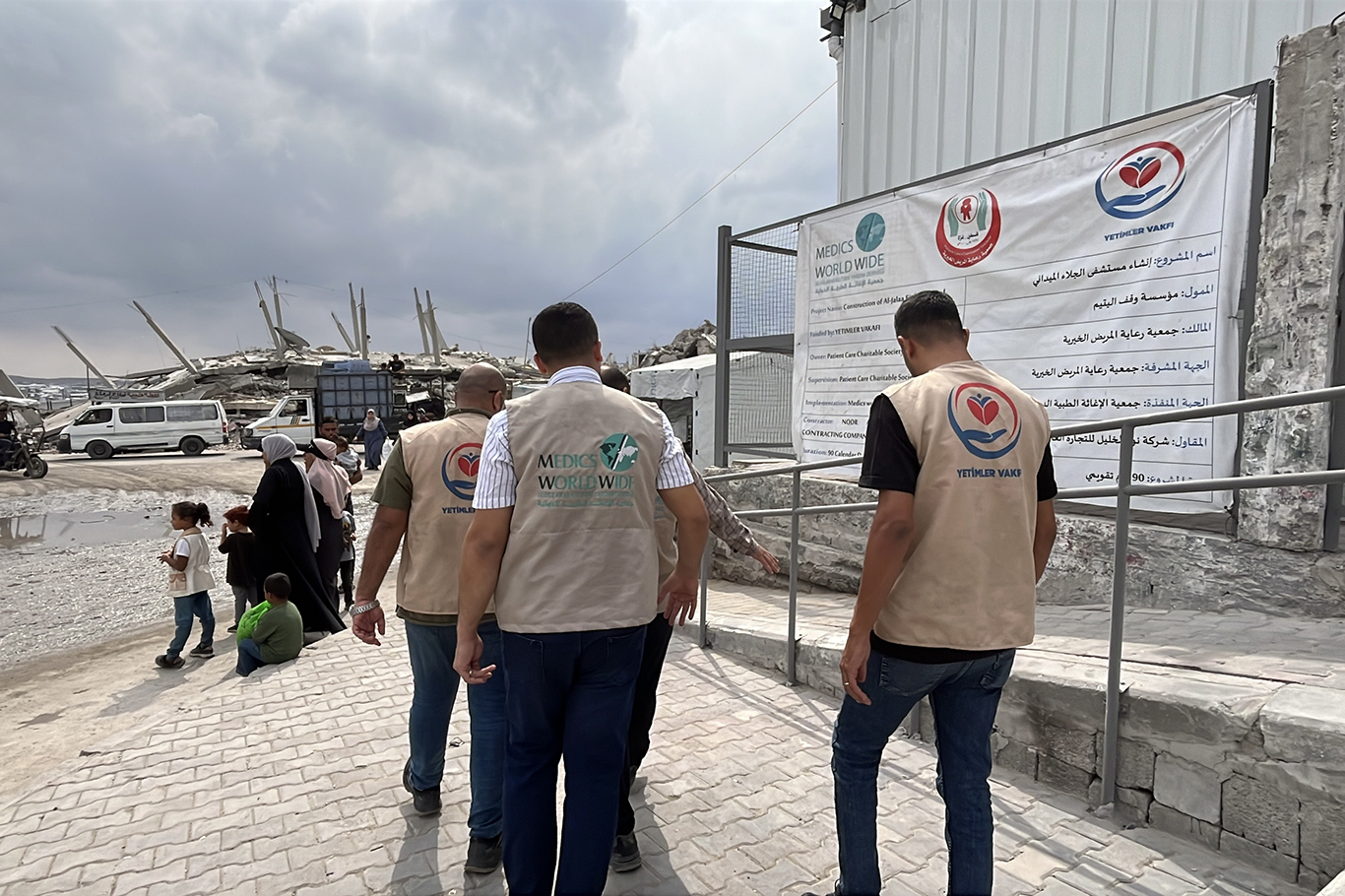 Yetimler Vakfı, Gazze'de Al Cela Sahra Hastanesi için çalışmalarını sürdürüyor