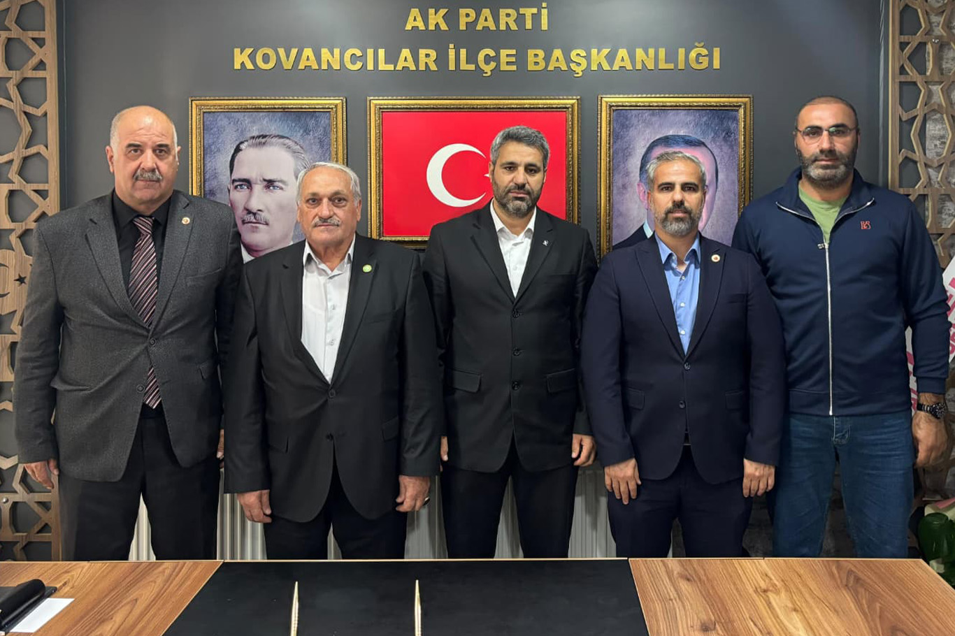 HÜDA PAR’dan Kovancılar’da siyasi partilere ziyaret