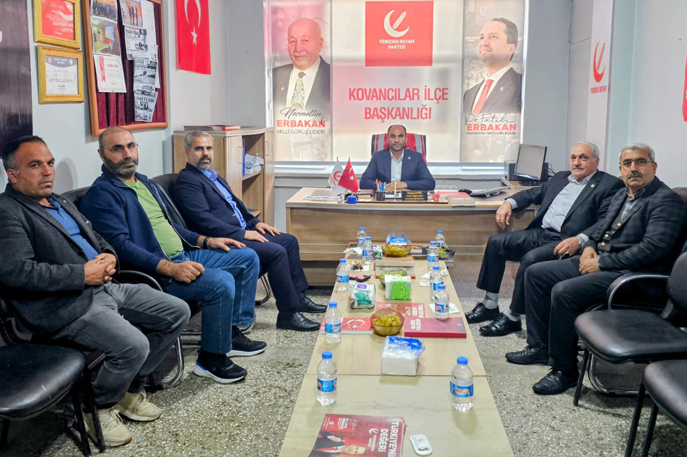 HÜDA PAR’dan Kovancılar’da siyasi partilere ziyaret