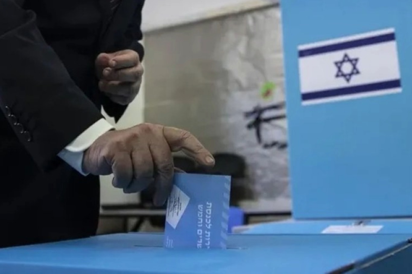 الانتخابات الصهيونية تختبر فرص نتنياهو والمعارضة في تشكيل الحكومة