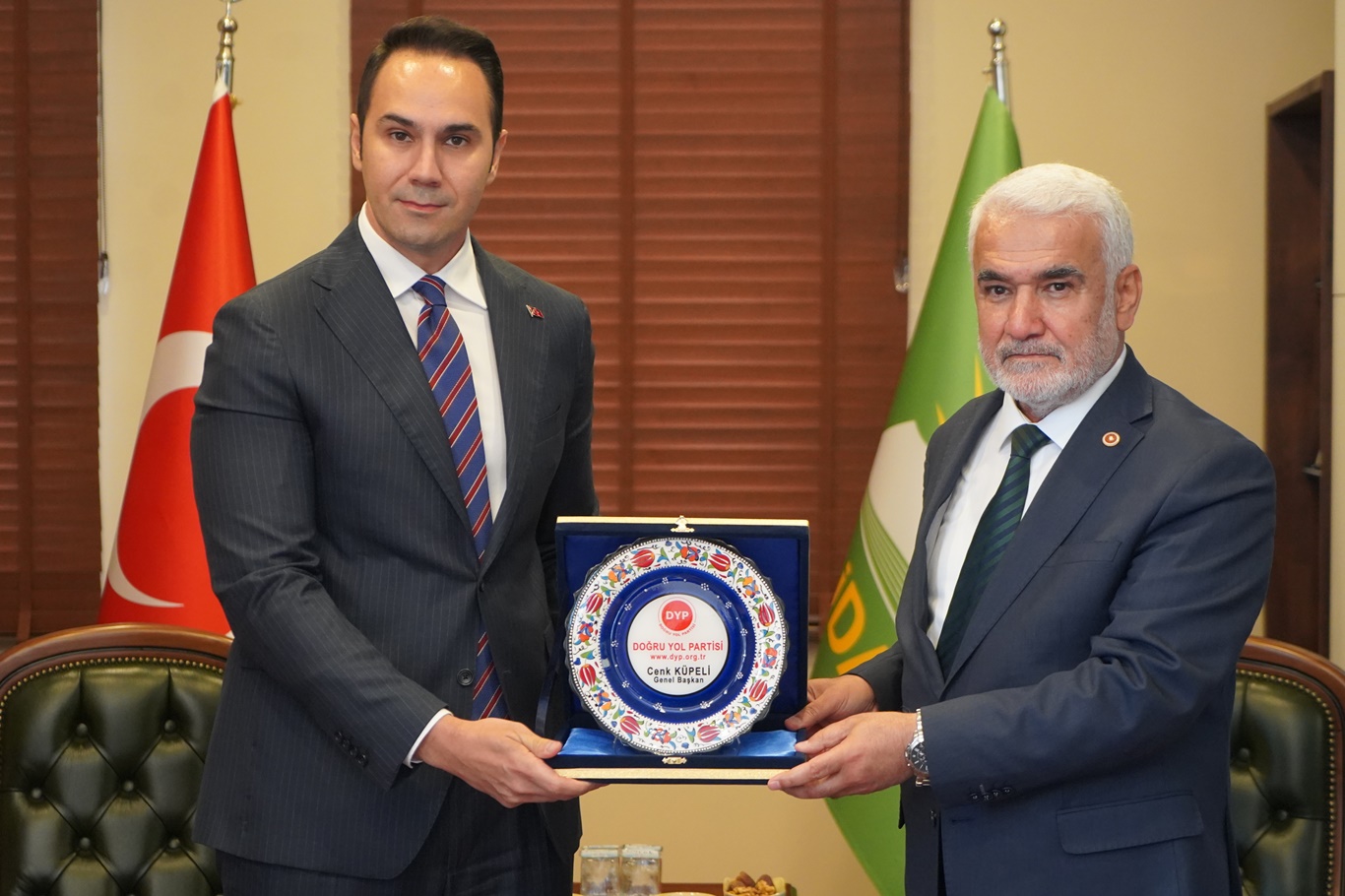 HÜDA PAR Genel Başkanı Yapıcıoğlu, DYP Genel Başkanı Küpeli’yi ağırladı