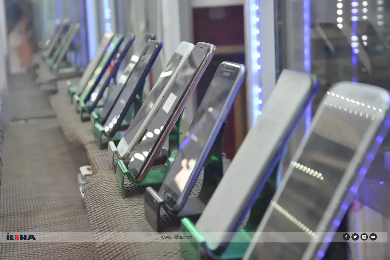 Cep telefonlarında taksitler 12 aya, üst sınır 40 bin TL’ye çıkarıldı