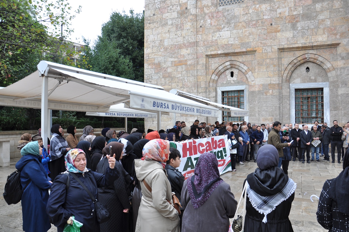 Azerbaycan’a başörtüsü çağrısı: Türkiye’nin yakın tarihinden ders çıkarın