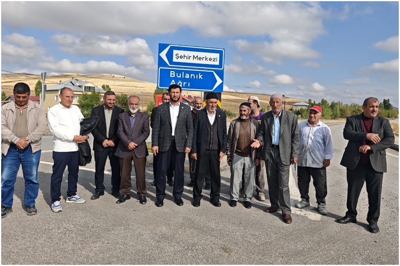 HÜDA PAR Muş İl Başkanı Çağlayan’dan Korkut’taki kavşaklar için çözüm çağrısı