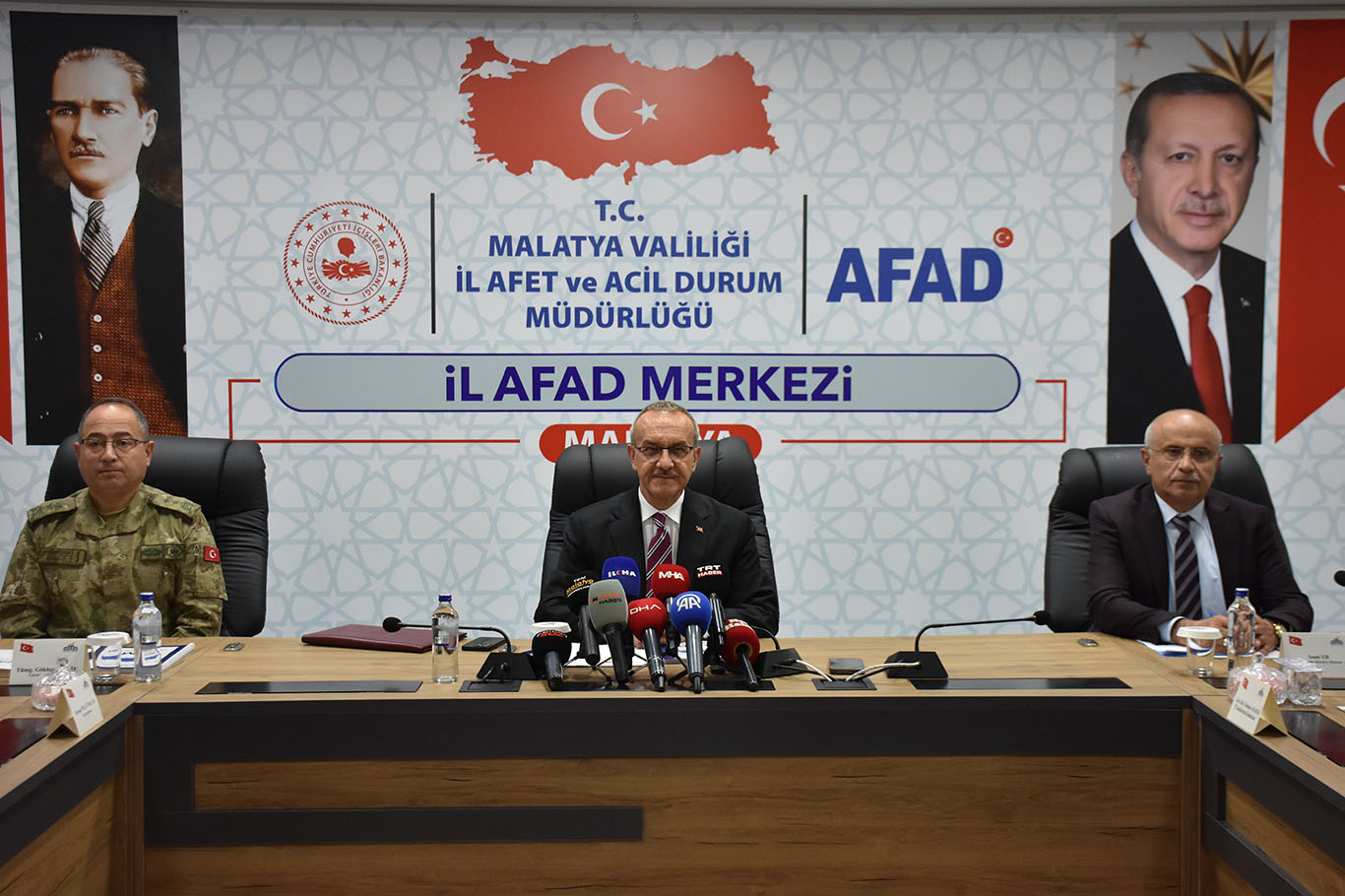 Vali Yavuz: Dere yataklarına kesinlikle inşaat yapılmasına müsaade etmemeliyiz