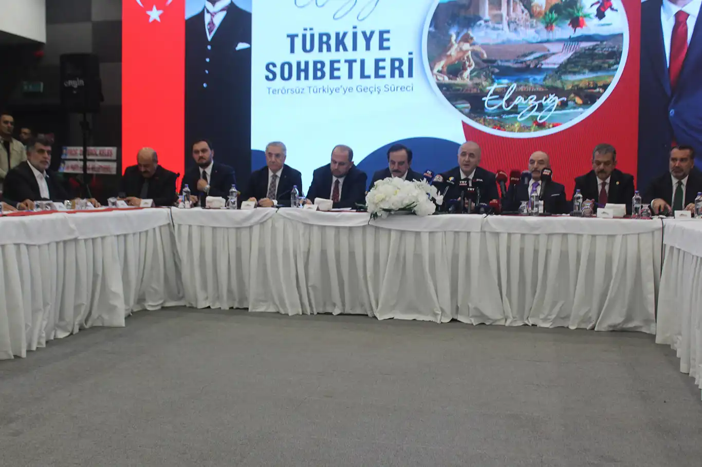 Elazığ’da "Terörsüz Türkiye" süreci konuşuldu: Milli birlik güçlendirilmeli