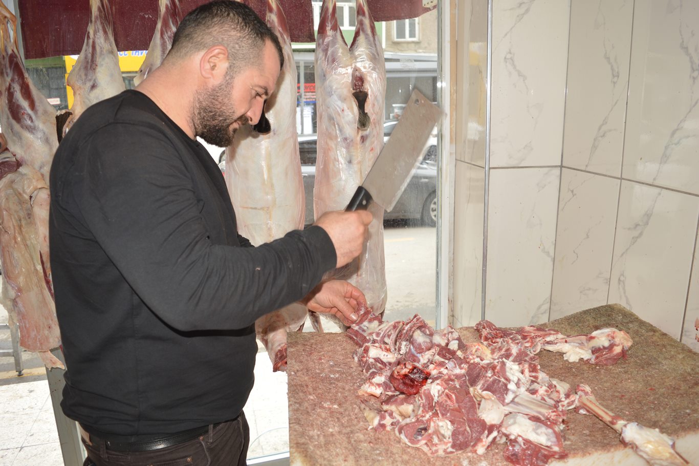 Yayladan dönüş et fiyatlarını düşürdü: Kasaptan yüzde 80 artış tahmini