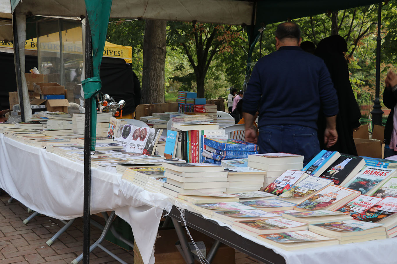 Gaziantep Peygamber Sevdalıları hayır kermesiyle gönüllere dokunuyor