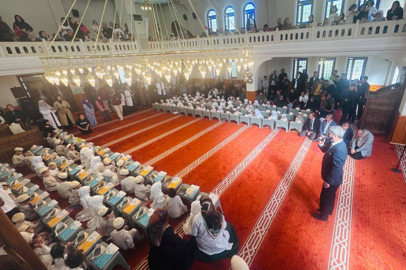Malatya'da minik öğrenciler için Âmin Alayı ve Bed-i Besmele programı düzenlendi