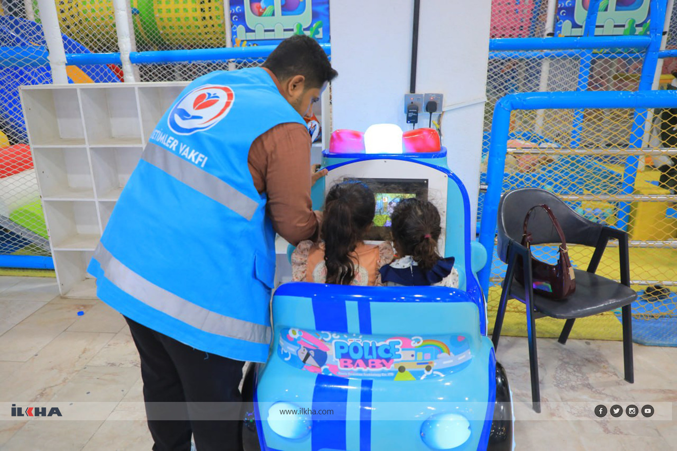 Orphans Foundation provides cash assistance to orphans in Yemen