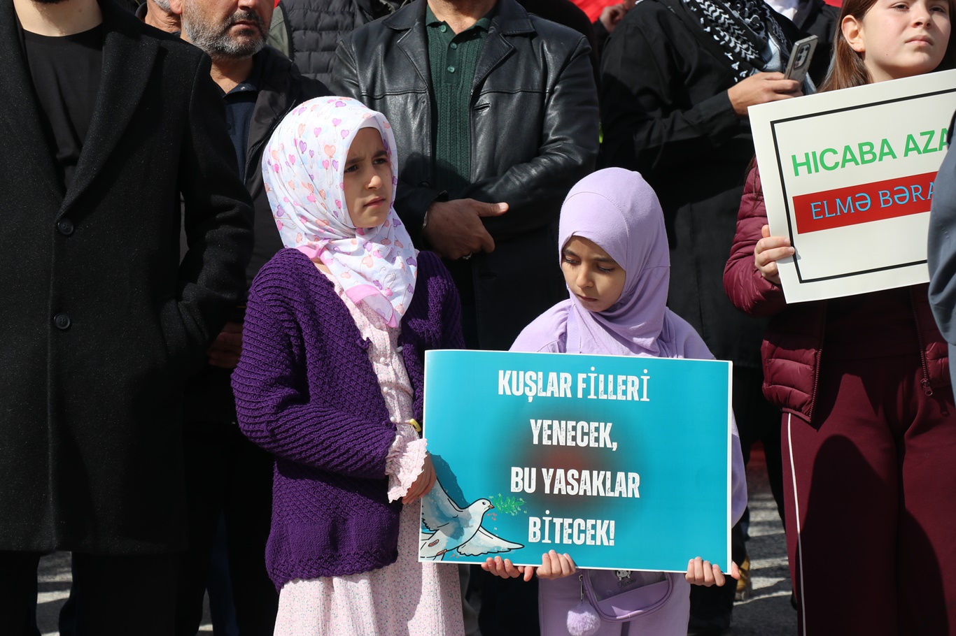 Ankara İnanç Özgürlüğü Platformu’ndan Azerbaycan’a başörtüsü yasağı tepkisi