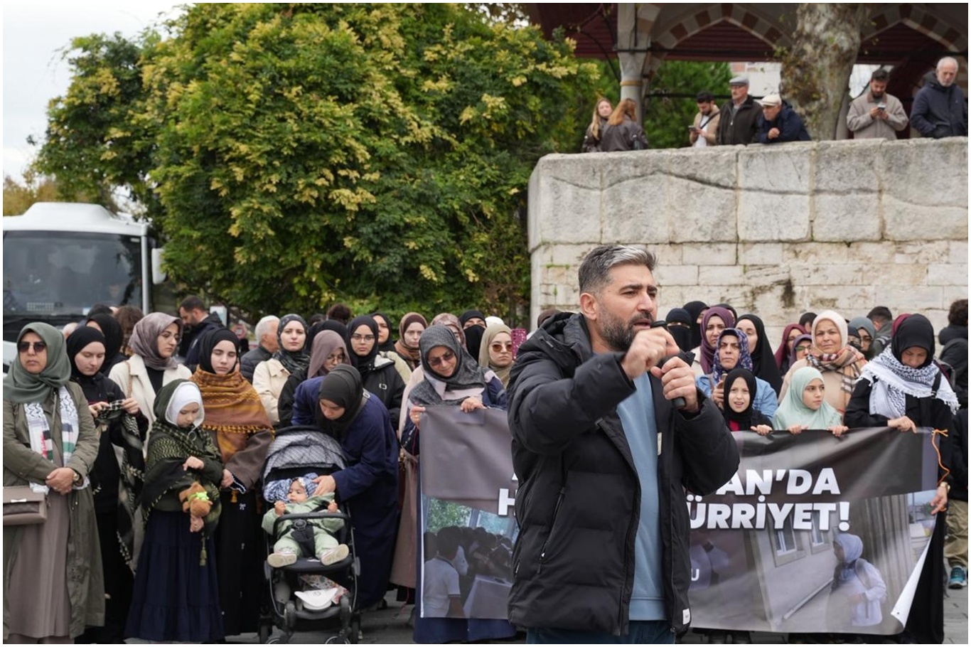 Muştu Gençlik’ten Azerbaycan’daki başörtüsü yasağına tepki