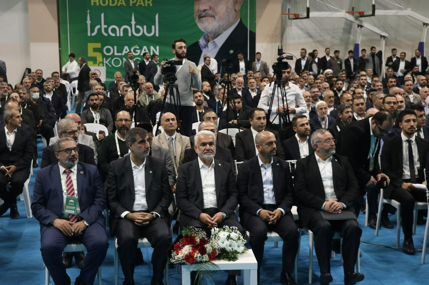 HÜDA PAR İstanbul İl Başkanı Eşin'den İBB'ye tepki: Bütçe altyapıya harcansaydı sel felaketleri yaşanmazdı