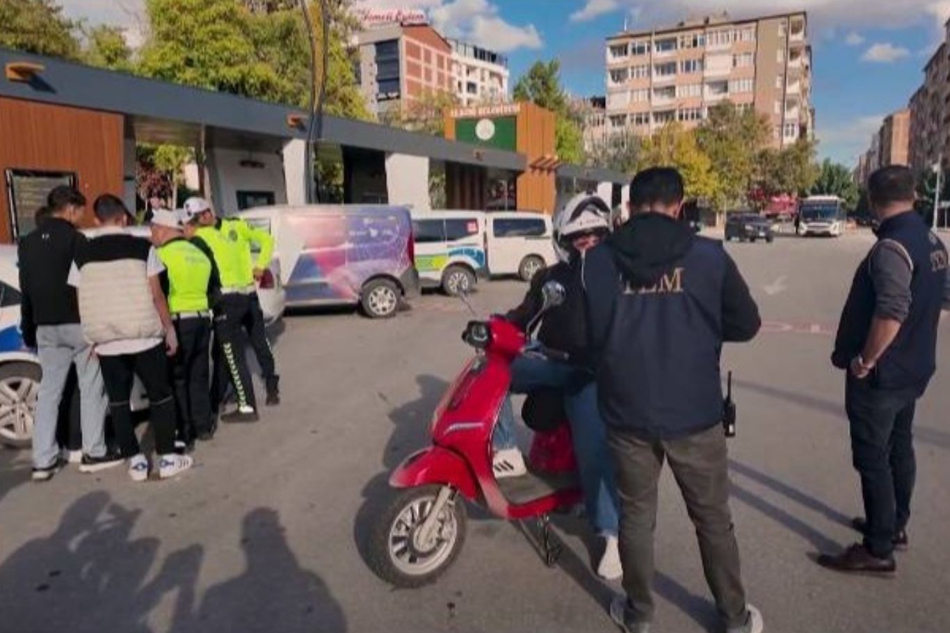 Elazığ'da motosiklet denetimi: 63 sürücüye 1 milyon 311 bin lira ceza