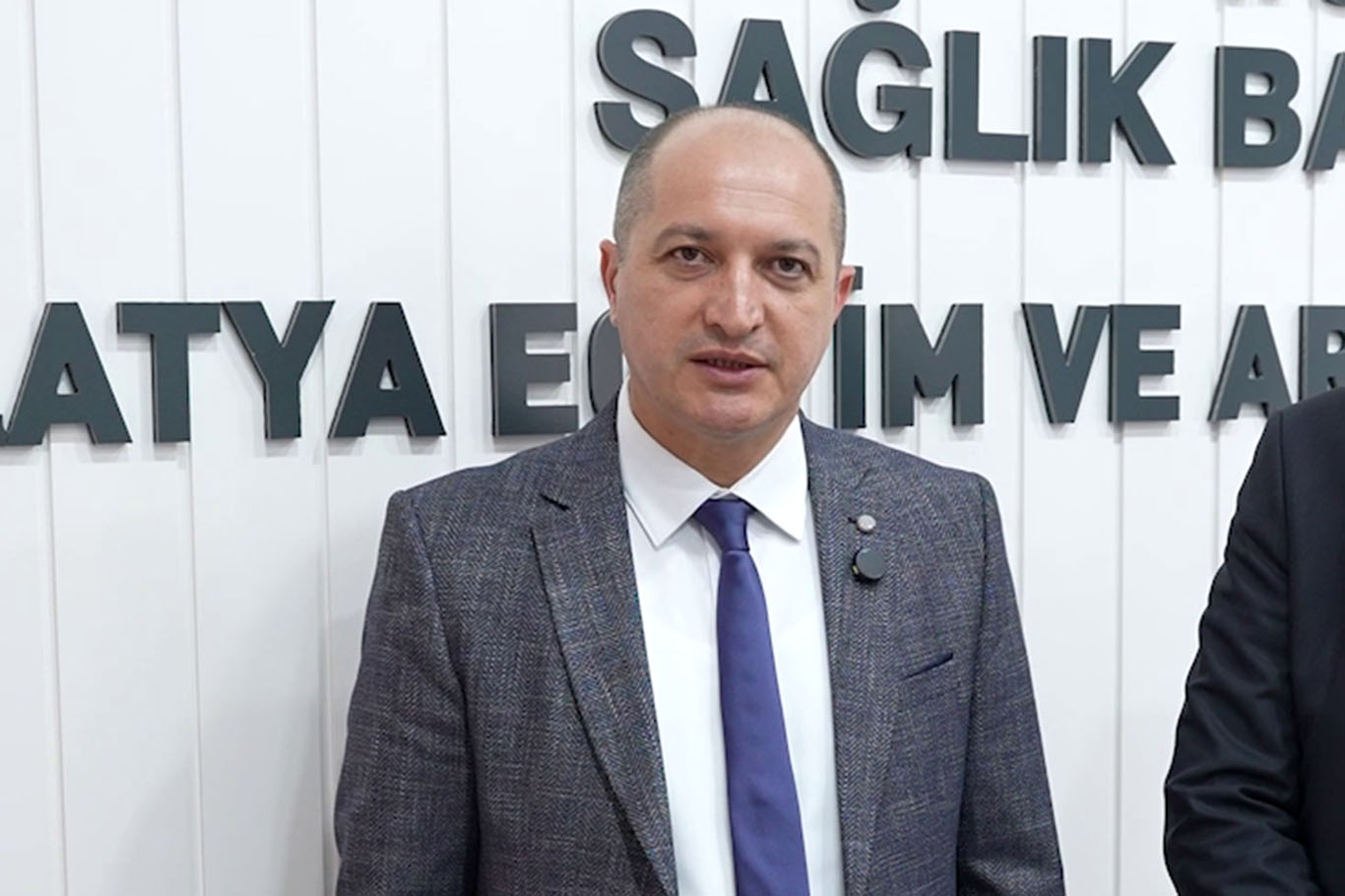 Prof. Dr. Burhan Hakan Kanat