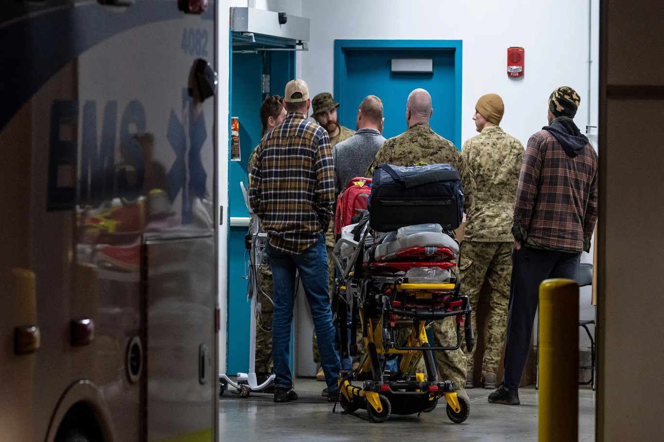 Four Canadian soldiers killed in fire at Alberta military base