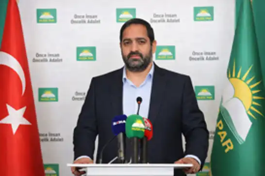 HÜDA PAR Gümüşhane İl Başkanı Kabayel’den demiryolu ve yatırım tepkisi