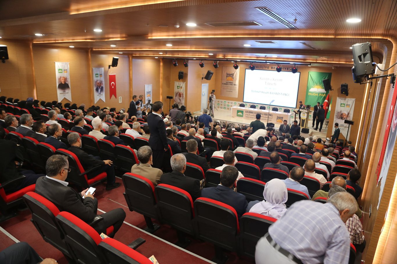 "Uluslararası Selahaddin ve Kudüs Paneli" başladı