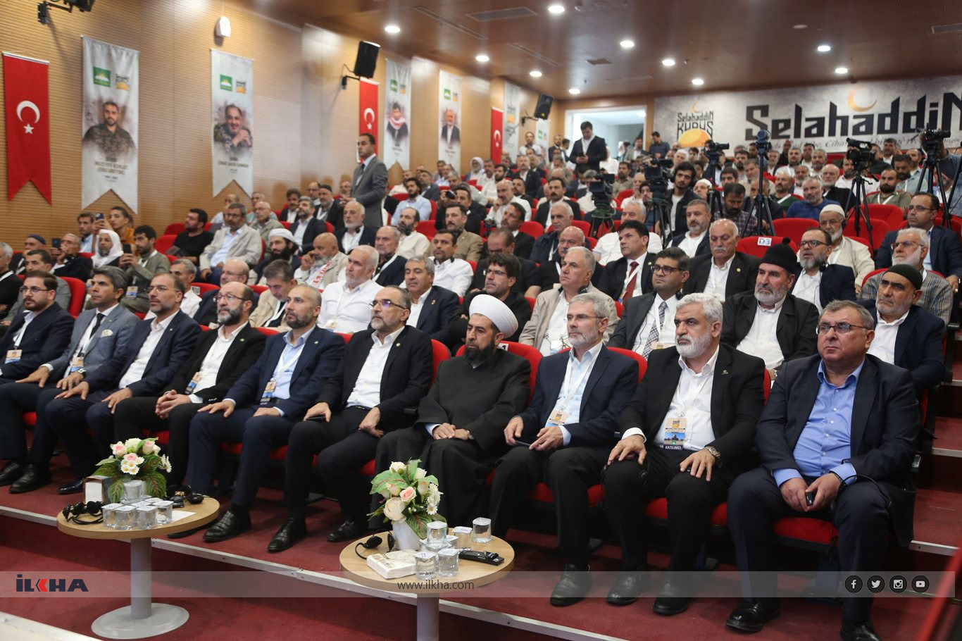 HÜDA PAR hosts international panel on Jerusalem, Al-Aqsa and Gaza in Şanlıurfa