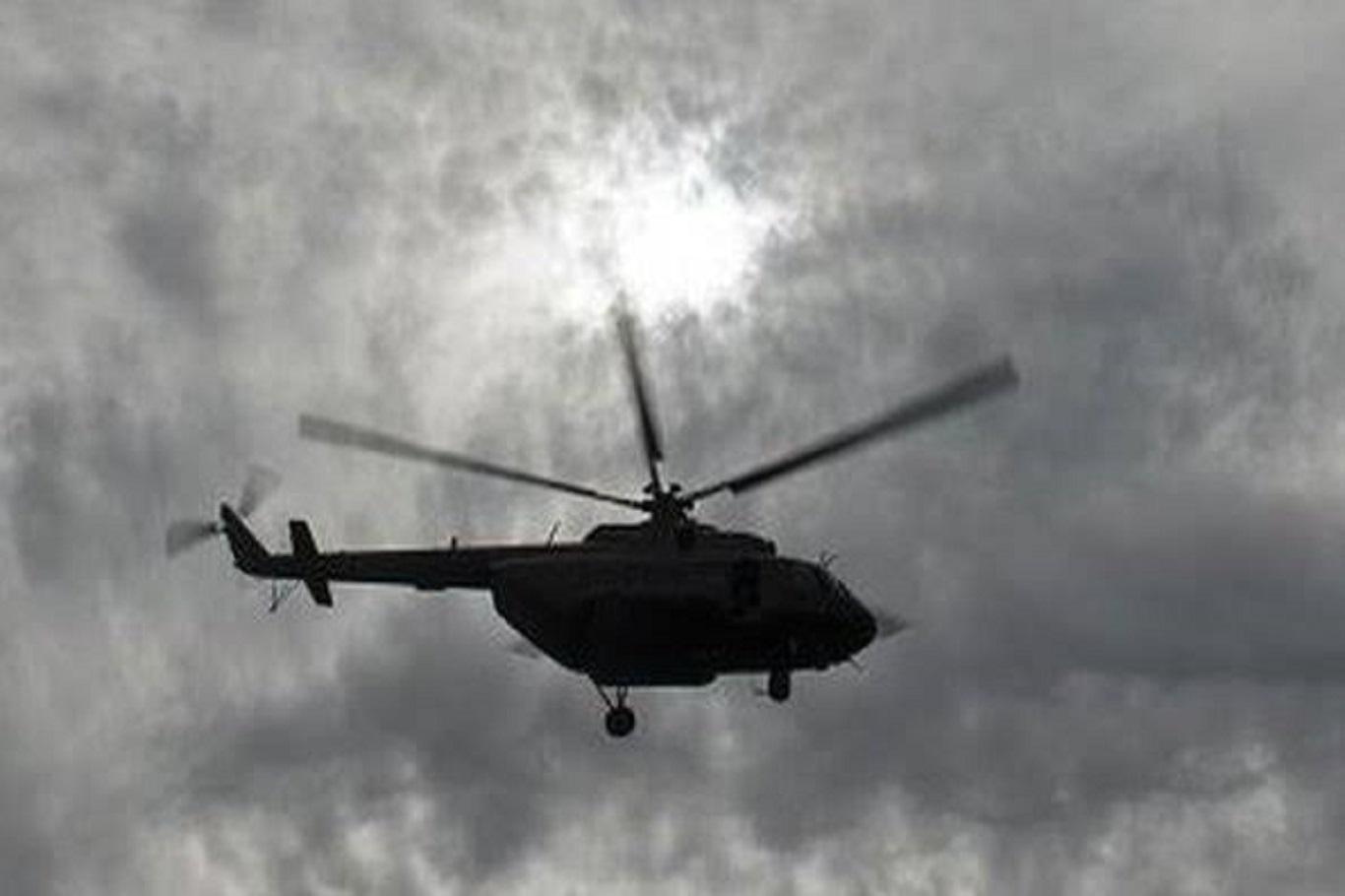 Kolombiya'da askeri helikopter düştü: 19 asker yaralandı