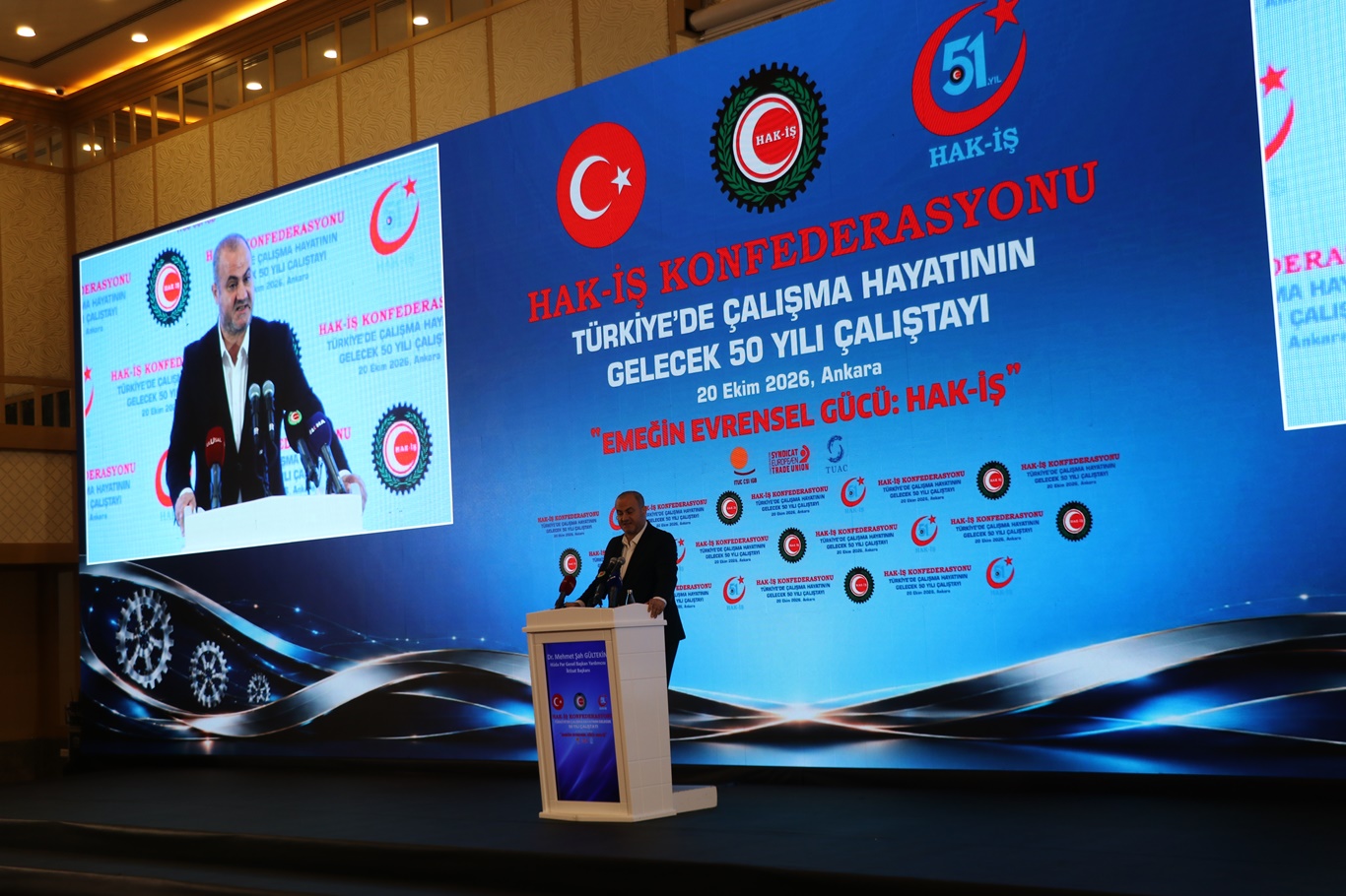 HAK-İŞ, çalışma hayatının gelecek 50 yılını masaya yatırdı
