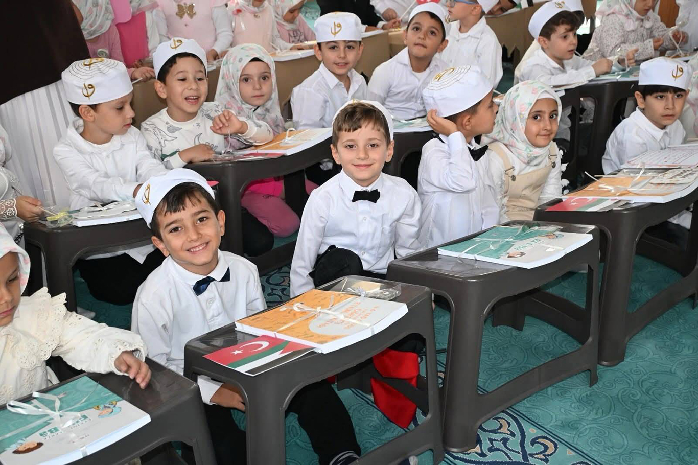 Malatya'da 4-6 yaş Kur'an kursunda Bed-i Besmele töreni düzenlendi