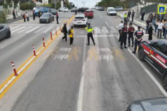 Ankara’da okul çevrelerinde denetim: 14 aranan şahıs tespit edildi