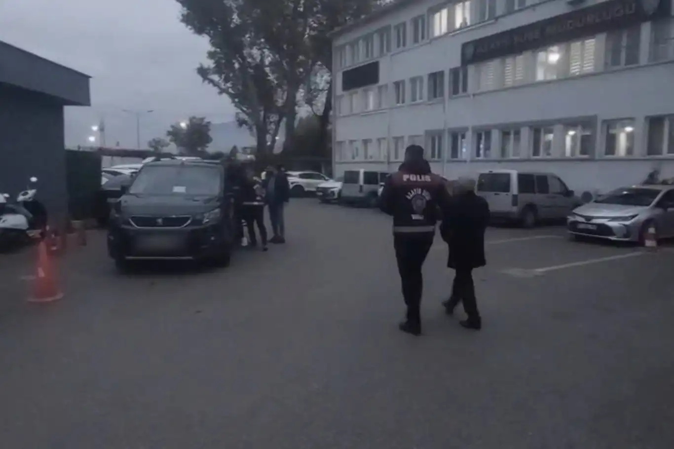 Bursa’da savunma sanayii maskesiyle dolandırıcılık operasyonu