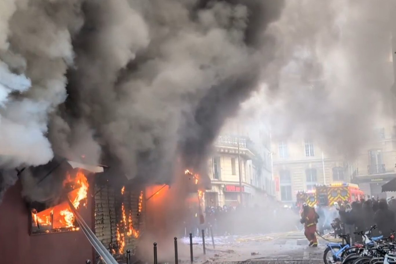 France bans protests as as Macron slams Trump
